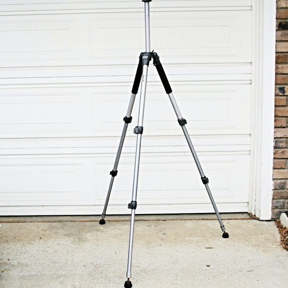 Ravelli Video photography Camera Supports tripod 14 to 60" tall without Head - Picture 1 of 10